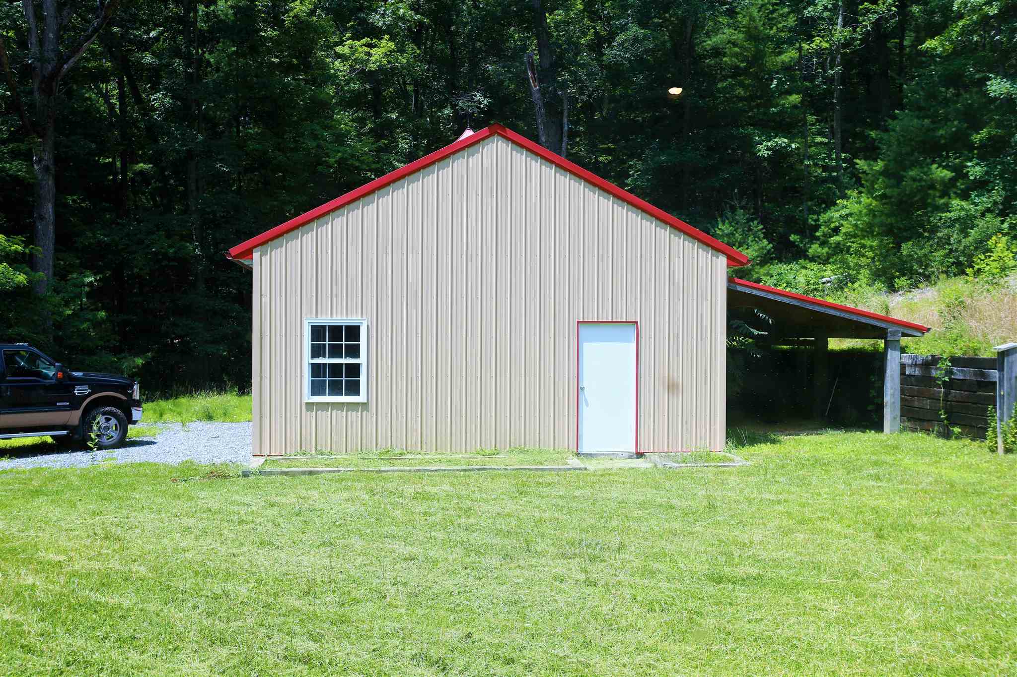 418 Love Road Lyndhurst, VA 22952 - Photo 15 of 50 Gallery Image 15