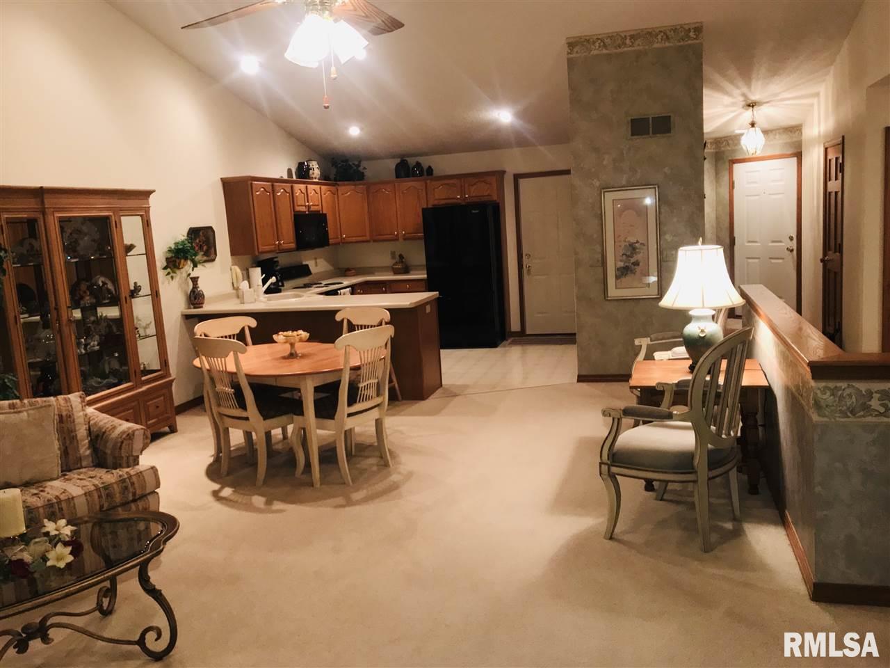 1007 Linden Street Morton, IL 61550 - Photo 11 of 30 Gallery Image 11
