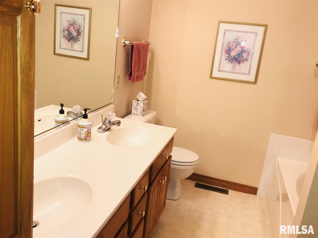 1007 Linden Street Morton, IL 61550 - Photo 24 of 30 Gallery Image 24