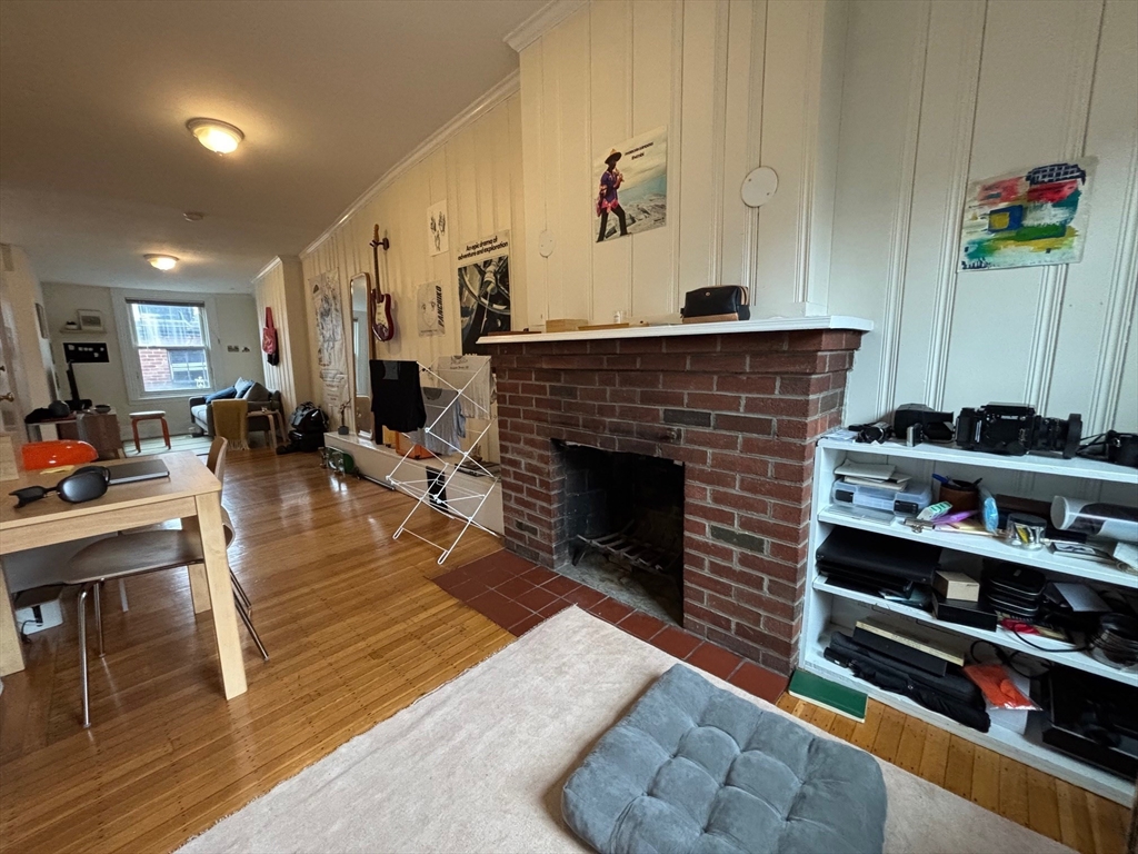 41 South Russell Street, Unit 4 Boston, MA 02114 - Photo 2 of 13