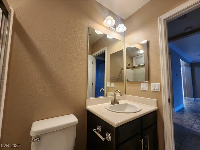 $2,850 | 7426 Matilda Street, Las Vegas, NV 89113