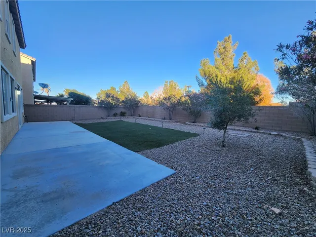 $2,850 | 7426 Matilda Street, Las Vegas, NV 89113