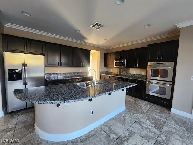 $2,850 | 7426 Matilda Street, Las Vegas, NV 89113