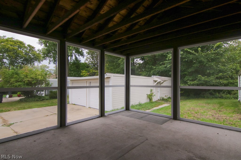 1321 Avondale Road Cleveland, OH 44121 - Photo 6 of 34 Gallery Image 6