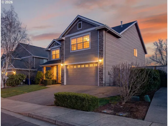 $589,900 | 633 June Drive, Molalla, OR 97038