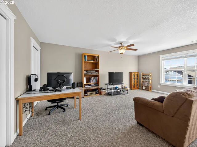 $589,900 | 633 June Drive, Molalla, OR 97038