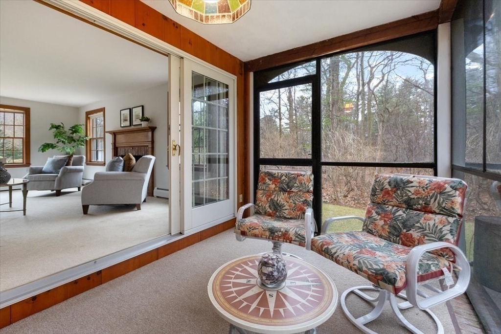 86 Dodges Row Wenham, MA 01984 - Photo 15 of 40