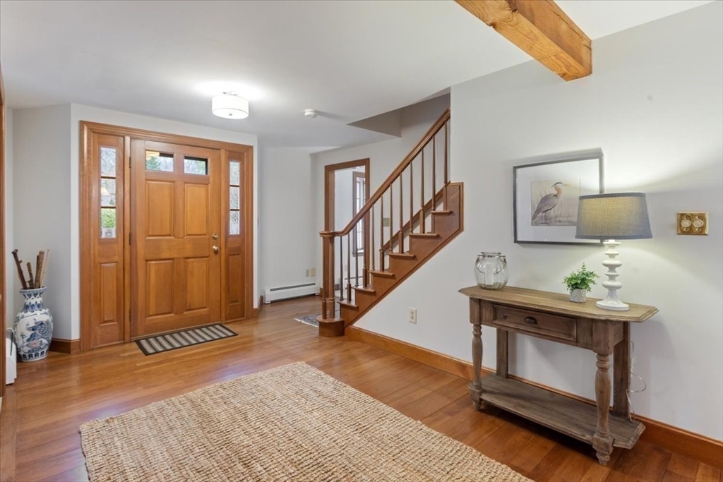 86 Dodges Row Wenham, MA 01984 - Photo 17 of 40