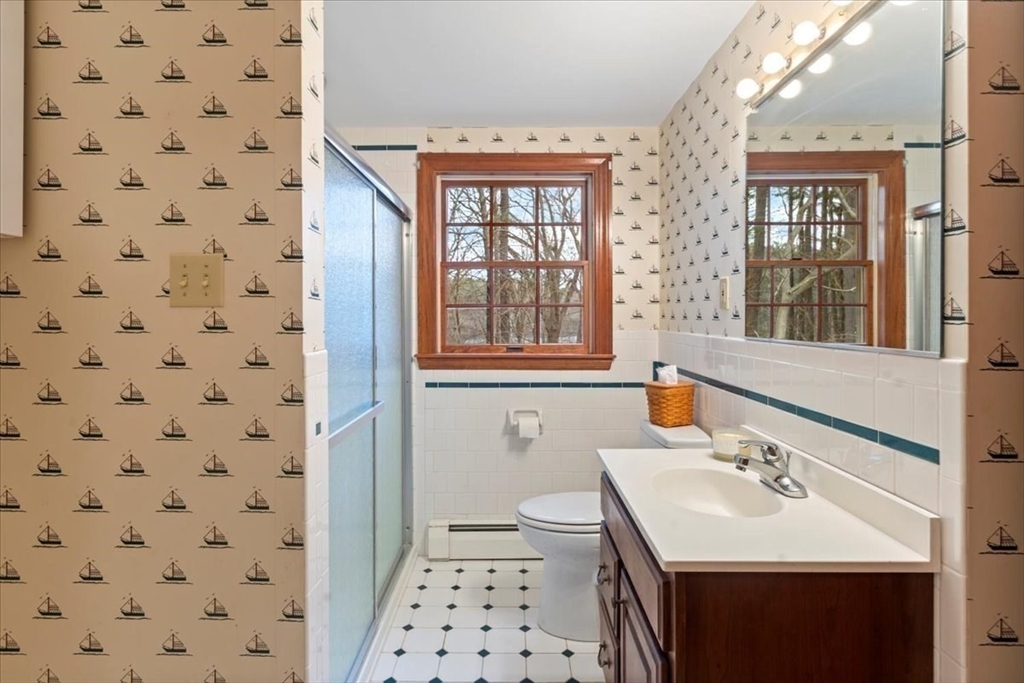 86 Dodges Row Wenham, MA 01984 - Photo 27 of 40