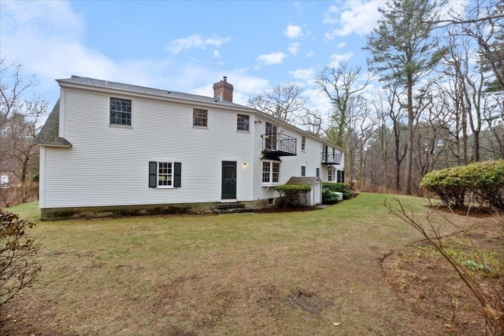 86 Dodges Row Wenham, MA 01984 - Photo 31 of 40