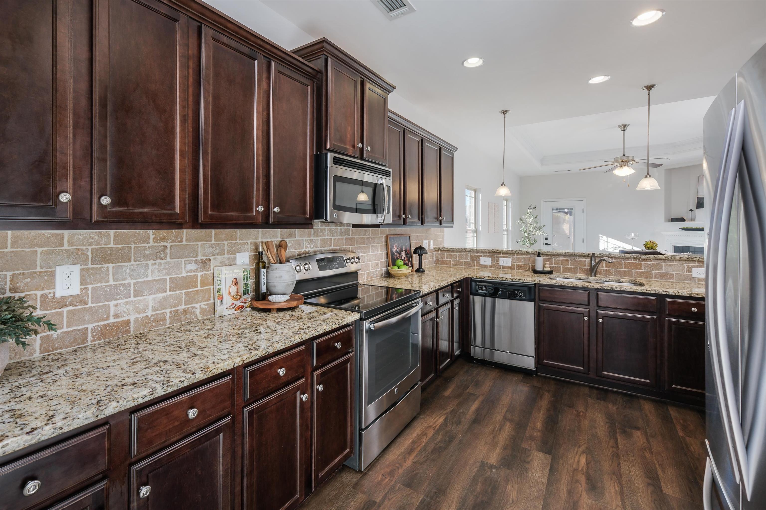 210 Scottish Avenue Simpsonville, SC 29680 - Photo 9 of 46