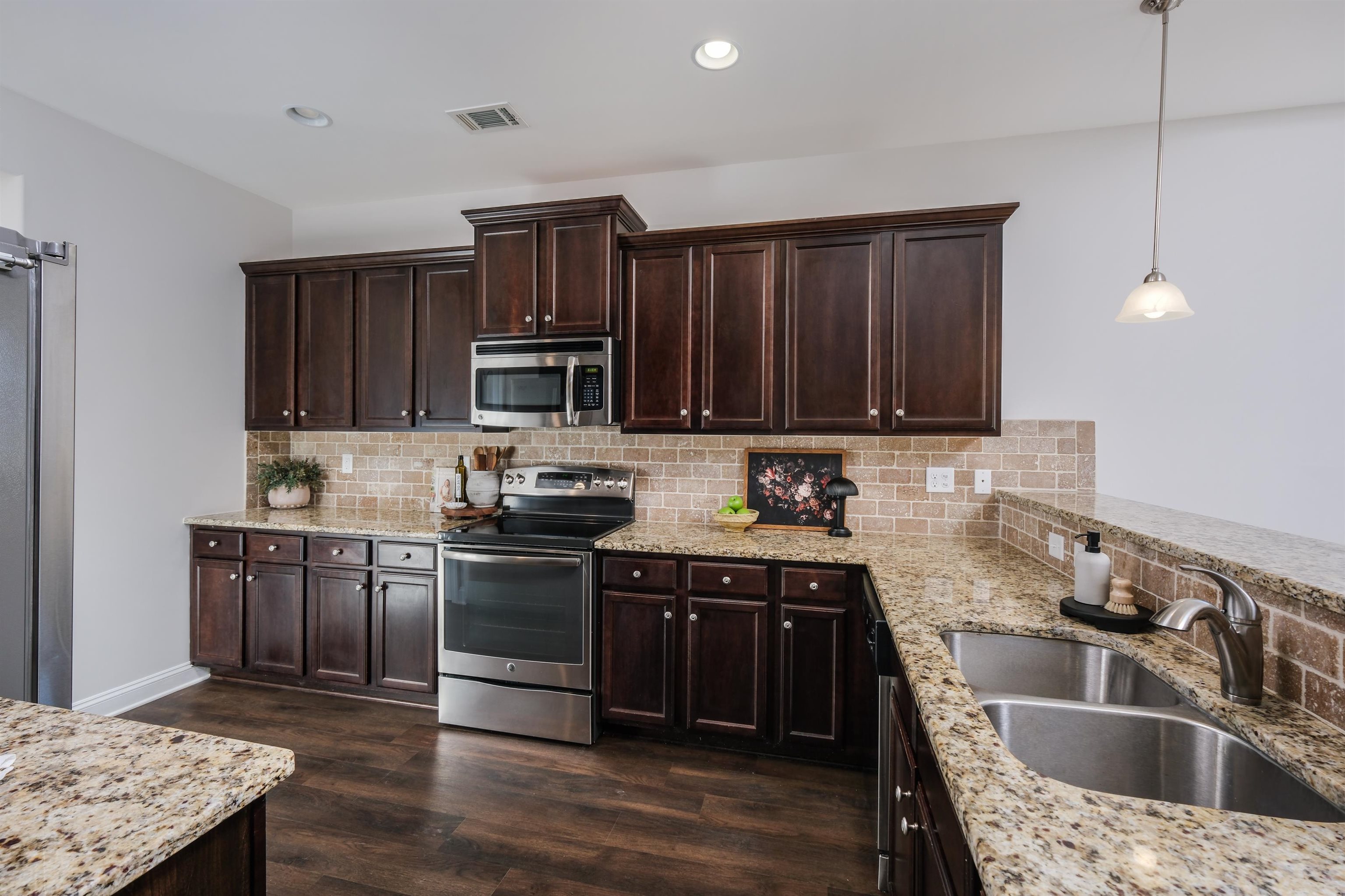 210 Scottish Avenue Simpsonville, SC 29680 - Photo 10 of 46