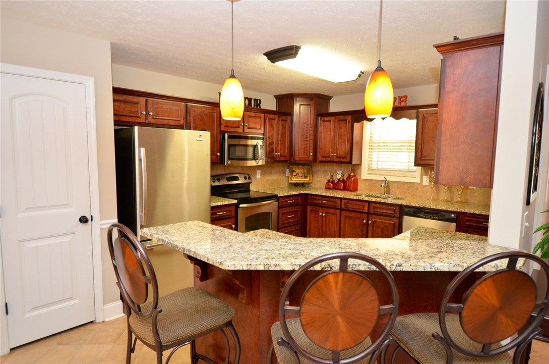 237 Lee Road Salem, AL 36874 - Photo 15 of 27 Gallery Image 15