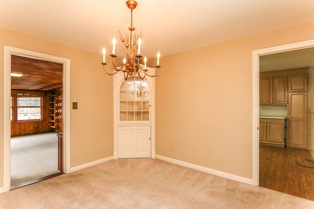 94 Tiffany Street Springfield, MA 01108 - Photo 10 of 16