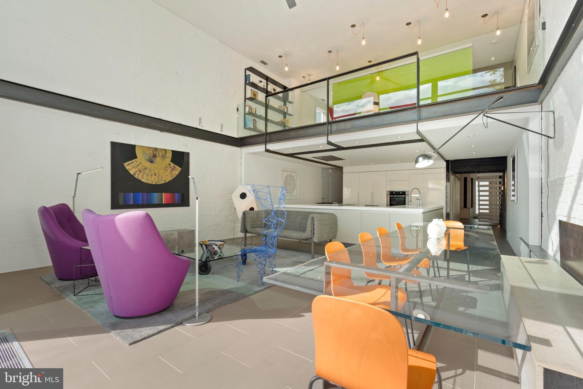 633 E Street Southeast Washington, DC 20003 - Photo 10 of 52 a living room with furniture