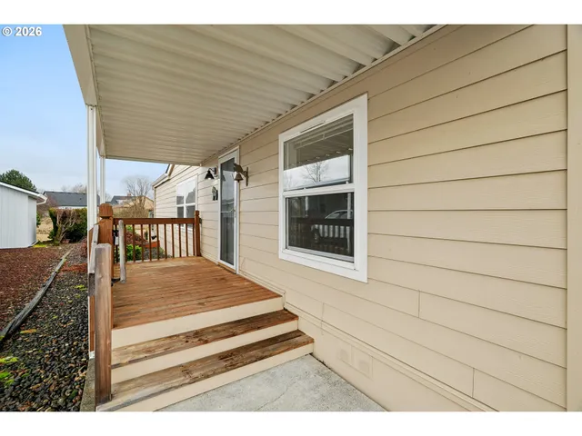 a view of outdoor space