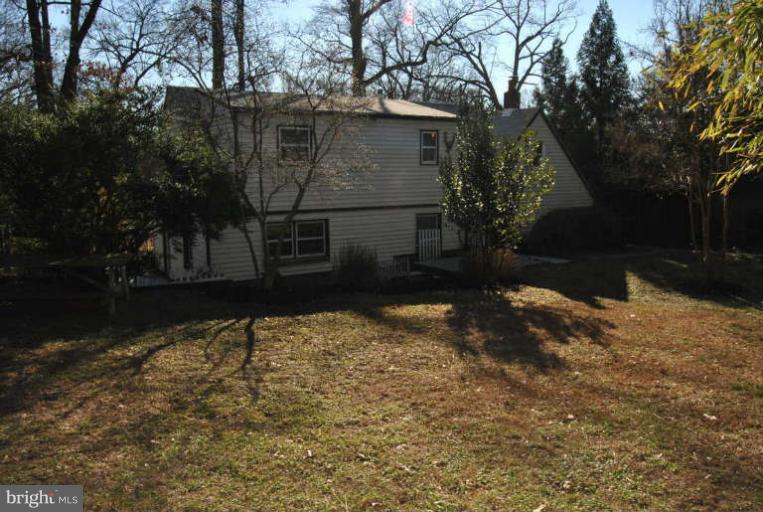 9348 Worrell Avenue Lanham, MD 20706 - Photo 4 of 30 Back Exterior