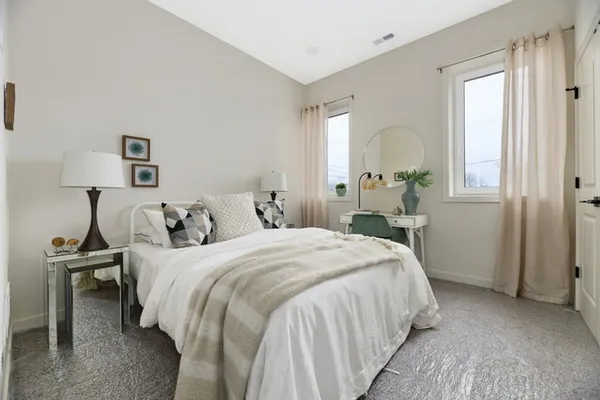 $2,387 | 740 East Irving Park Road, Unit 3W, Roselle, IL 60172