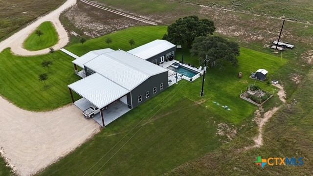686 Rappold Road Yoakum, TX 77995 - Photo 4 of 30