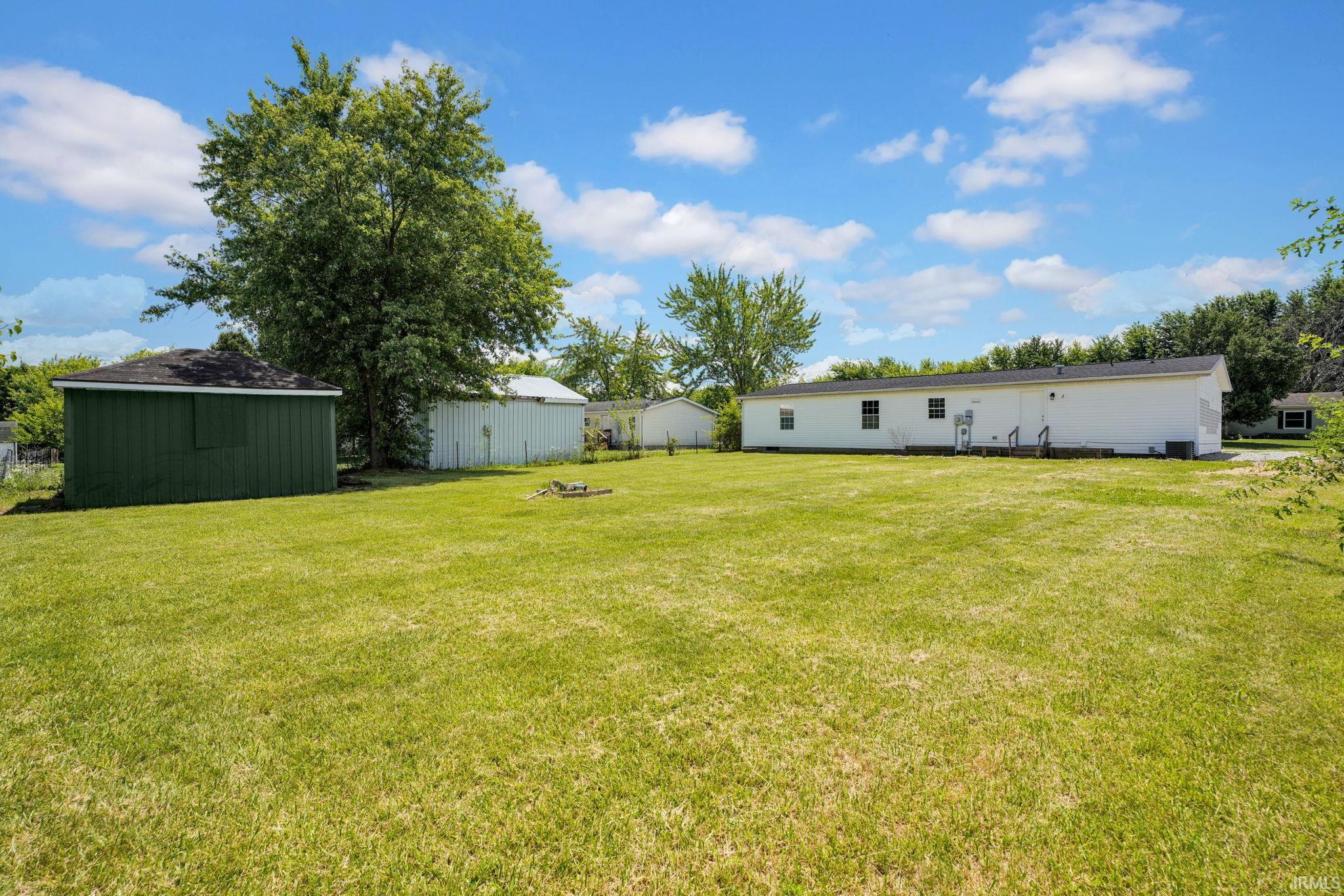 425 Dale Street Mitchell, IN 47446 - Photo 24 of 25