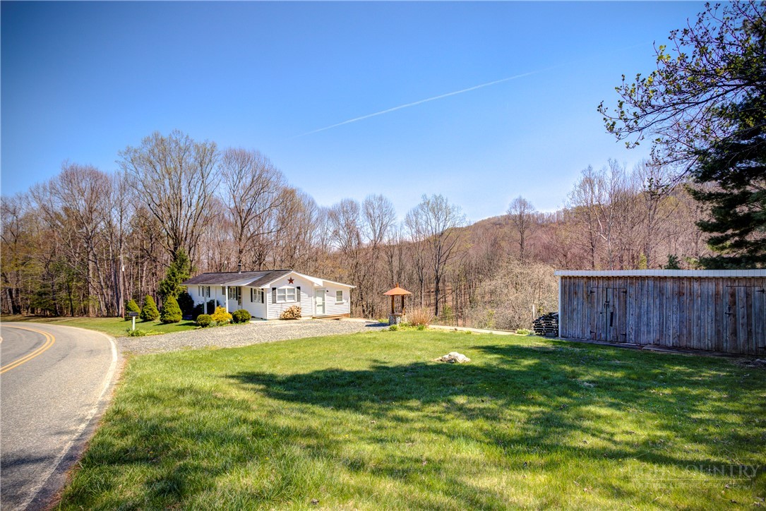 2081 Baker's Ridge Road Piney Creek, NC 28663 - Photo 48 of 49