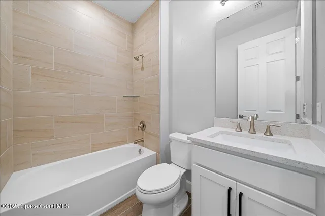 $637,900 | 3733 Ornis Court, Grant-Valkaria, FL 32950