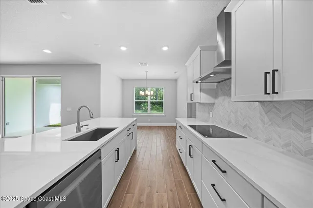 $637,900 | 3733 Ornis Court, Grant-Valkaria, FL 32950