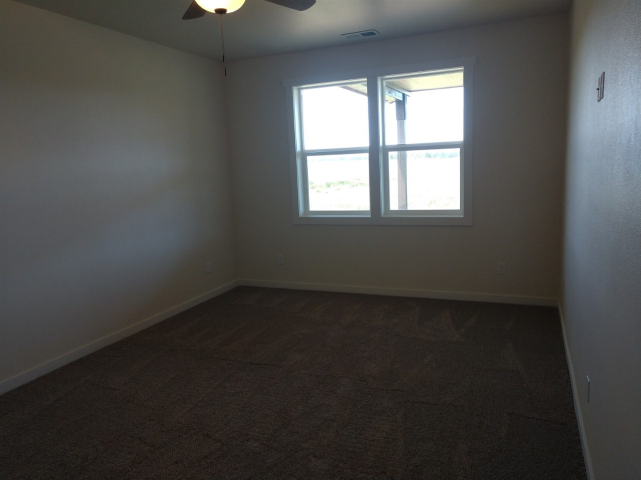 39803 North Hatch Road Deer Park, WA 99006 - Photo 7 of 9 Gallery Image 7