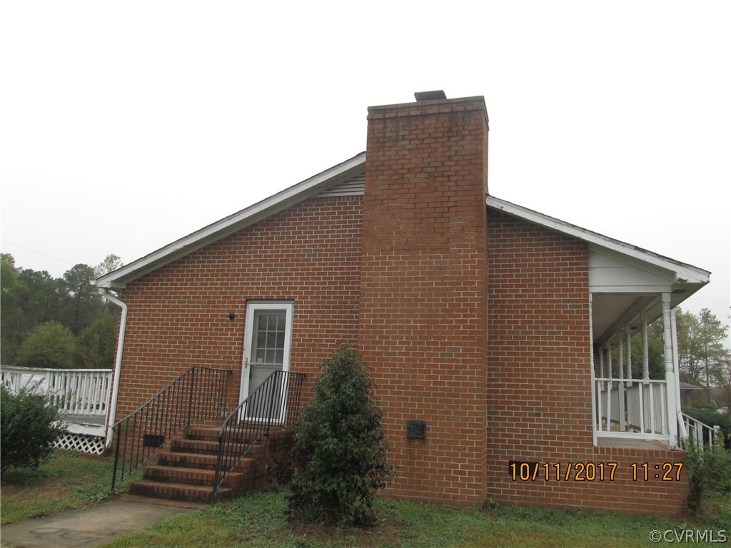 32342 Mt Gideon Road Hanover, VA 23069 - Photo 4 of 31 Gallery Image 4