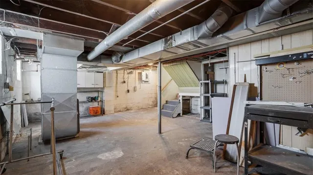 $150,000 | 652 Riverview Drive, Dravosburg, PA 15034