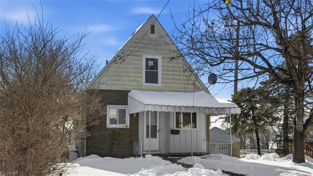 $150,000 | 652 Riverview Drive, Dravosburg, PA 15034