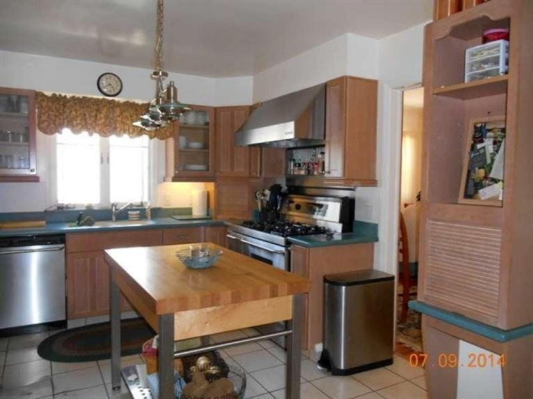 1653 Clinton Street Muskegon, MI 49441 - Photo 6 of 24 Additional Photo