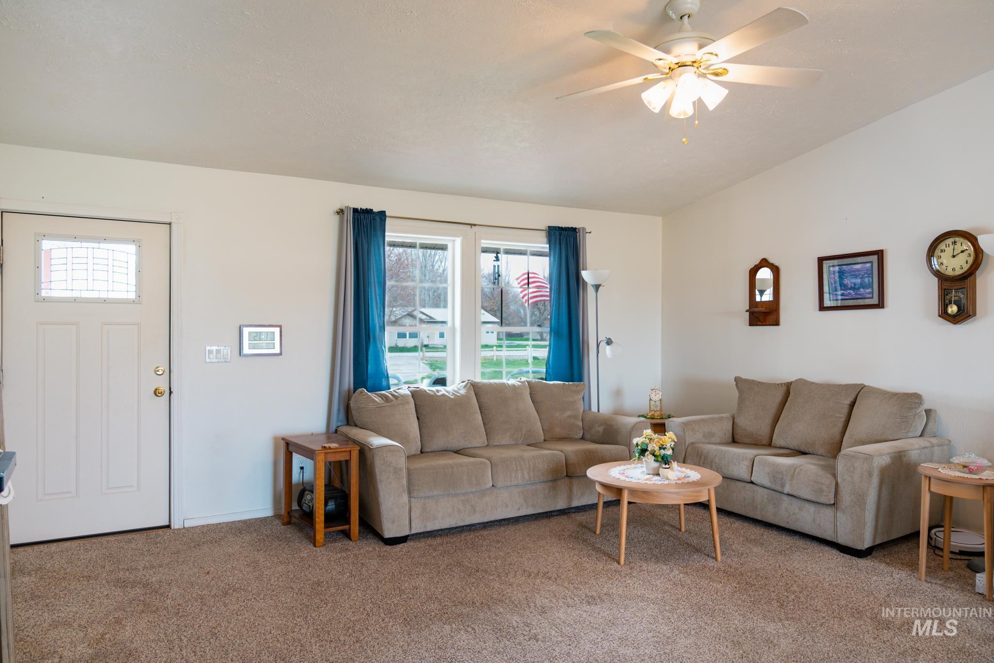 3814 Louise Street Vale, OR 97918 - Photo 12 of 49