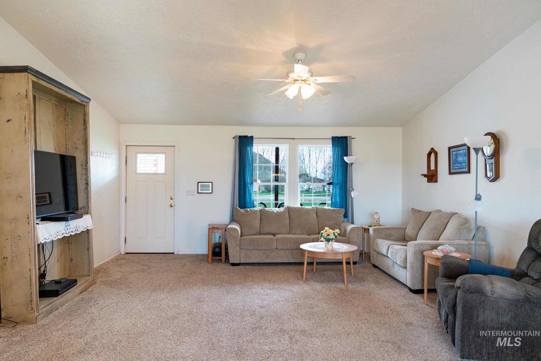 3814 Louise Street Vale, OR 97918 - Photo 13 of 49