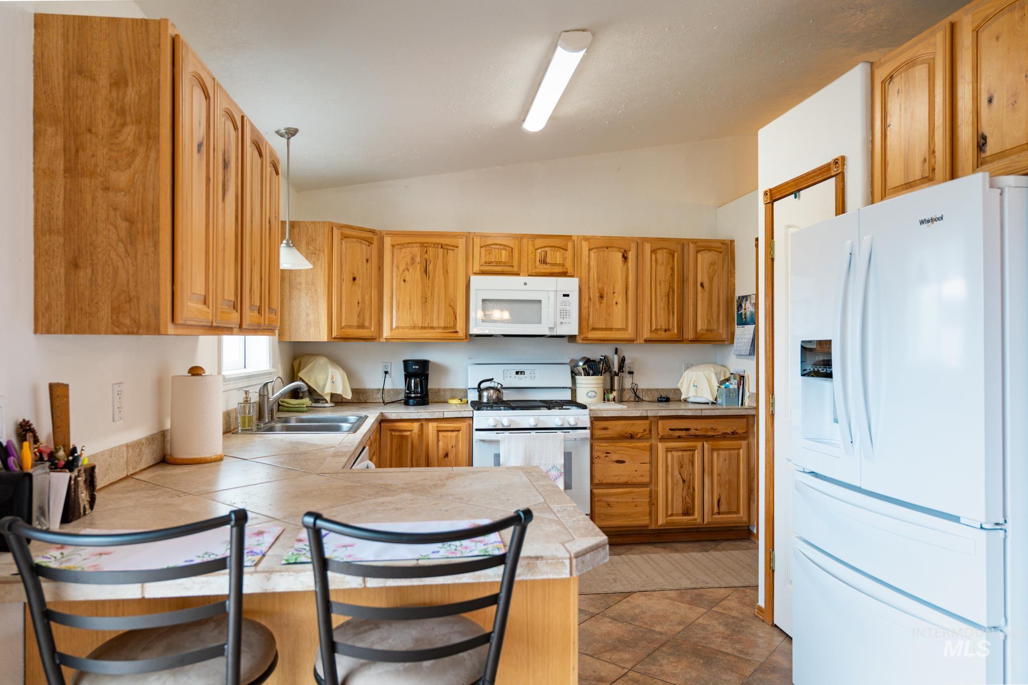 3814 Louise Street Vale, OR 97918 - Photo 16 of 49