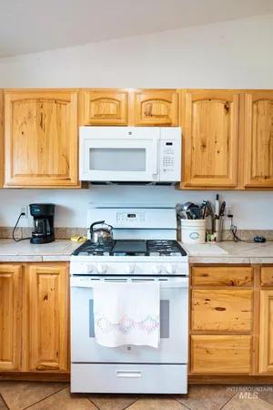 $390,000 | 3814 Louise Street, Vale, OR 97918