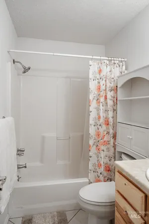 $390,000 | 3814 Louise Street, Vale, OR 97918