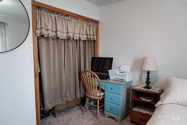 $390,000 | 3814 Louise Street, Vale, OR 97918