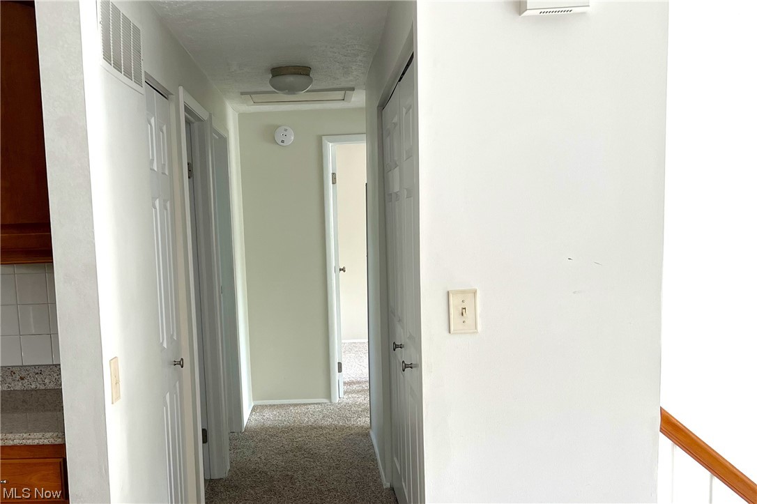 3024 Gale Road Willoughby, OH 44094 - Photo 7 of 15 Gallery Image 7