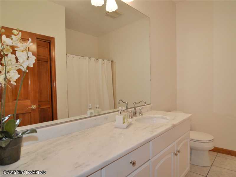 202 Council Rock Road Cranston, RI 02921 - Photo 25 of 25 Bathroom.