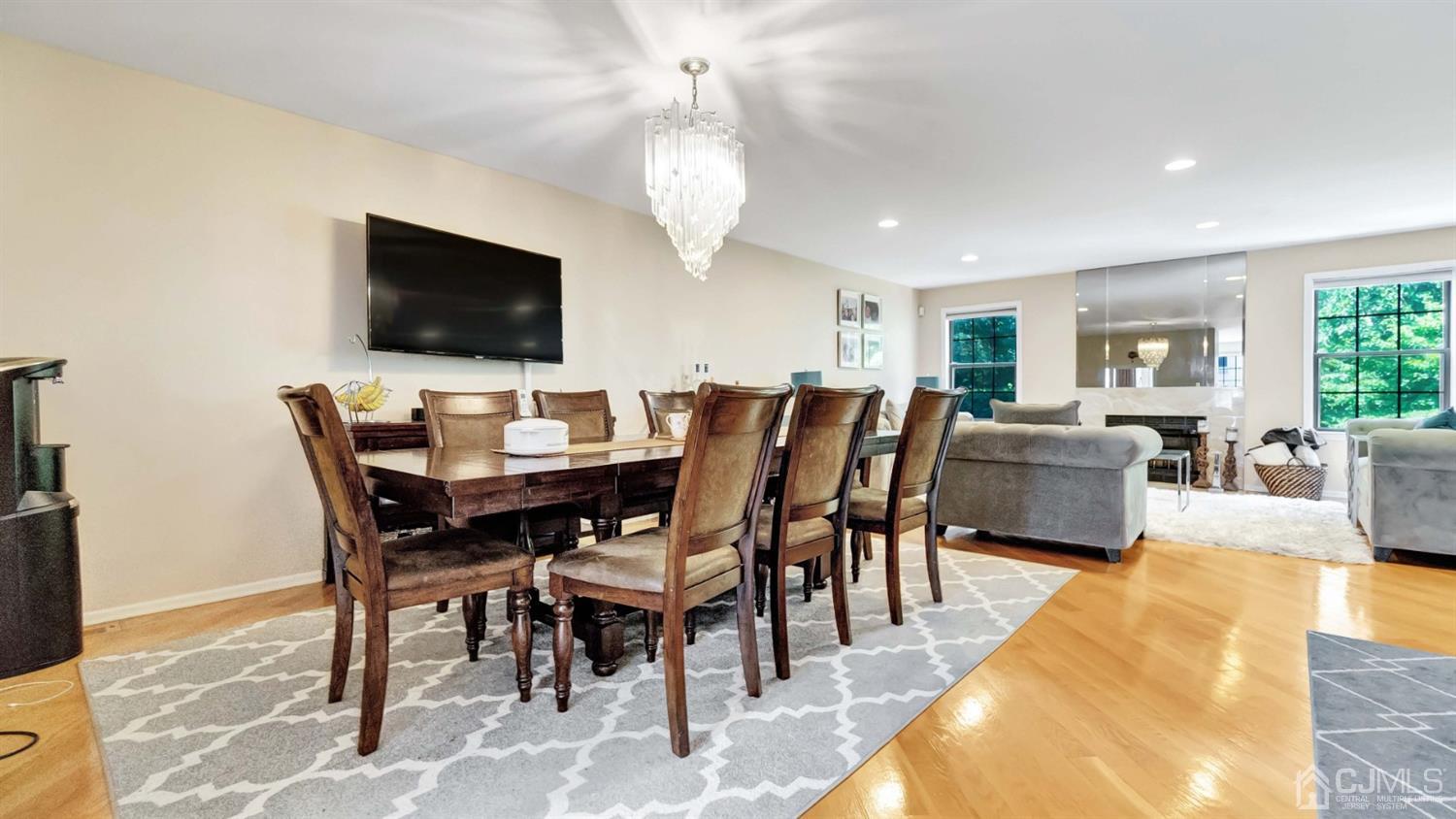 3404 Springbrook Drive Edison, NJ 08820 - Photo 15 of 32 a view of a dining room with furniture