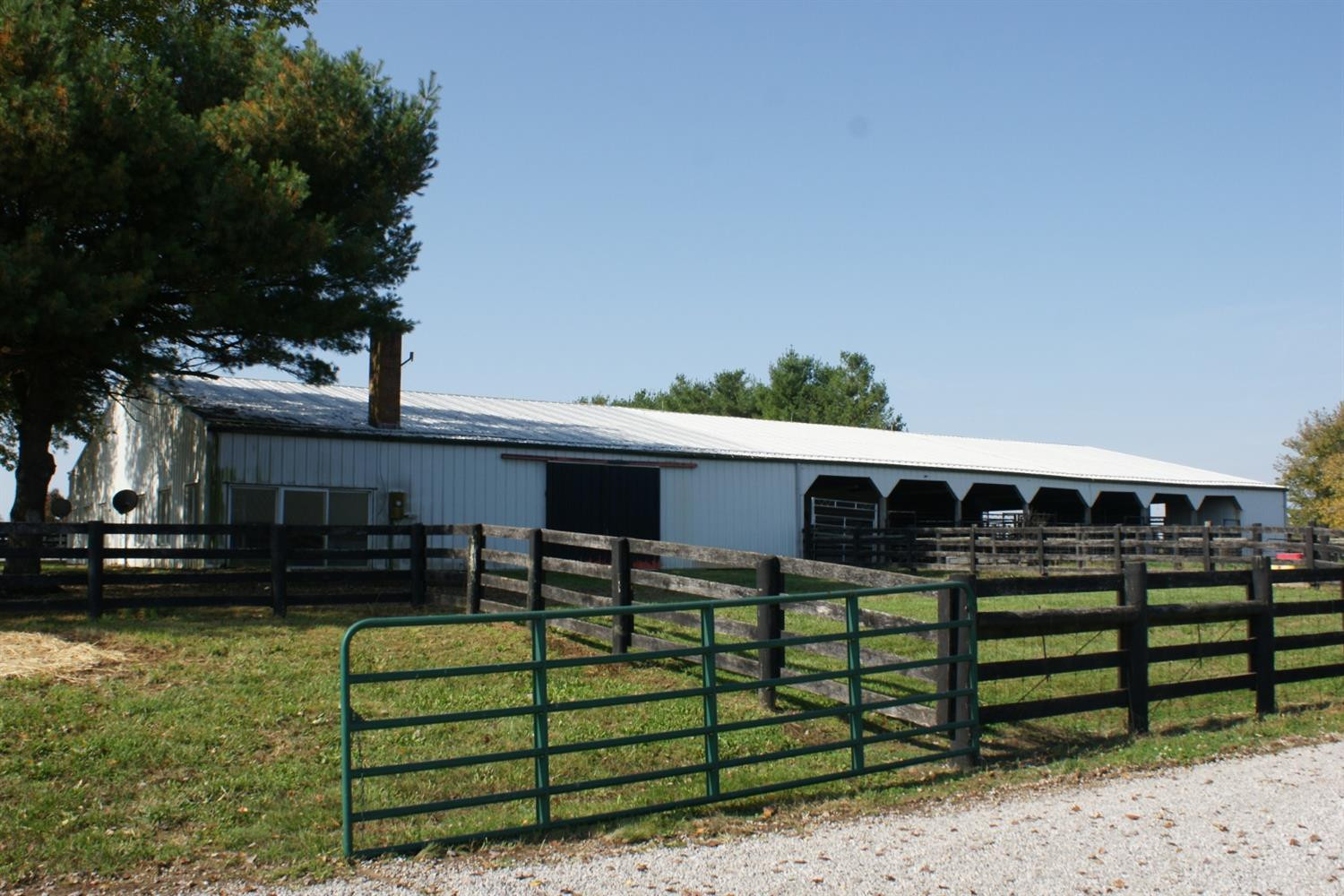 1261 Winchester Road Paris, KY 40361 - Photo 10 of 43 Photo 10