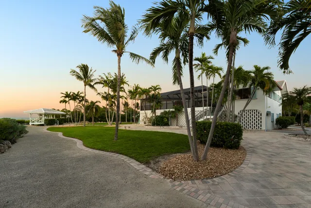 $3,400,000 | 111 Windy Point Circle, Marathon, FL 33050
