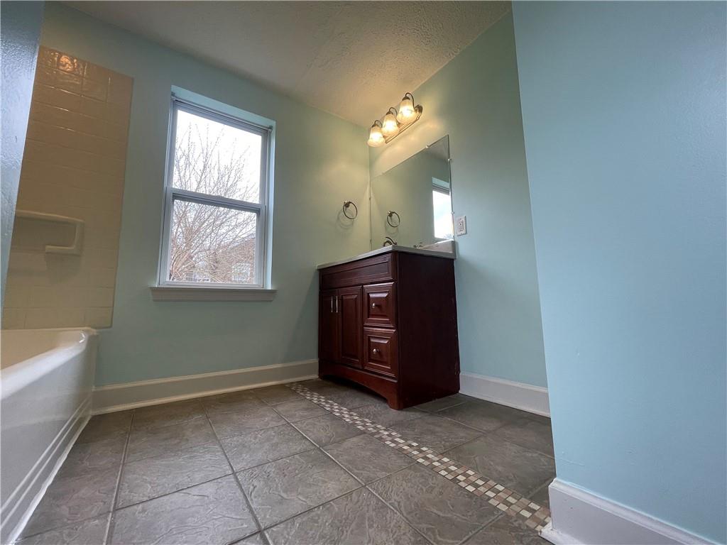 555 Ridge Road Ambridge, PA 15003 - Photo 9 of 10 Gallery Image 9