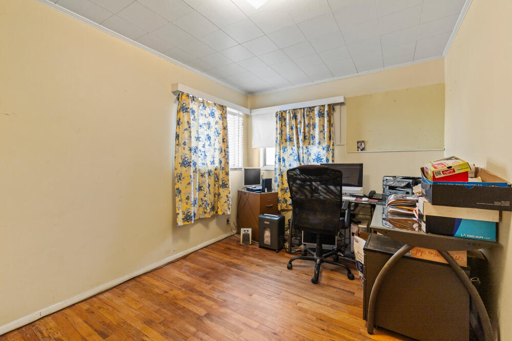1460 Joe Wright Road Klamath Falls, OR 97603 - Photo 34 of 78 1460JoeWrightRdInterior-24