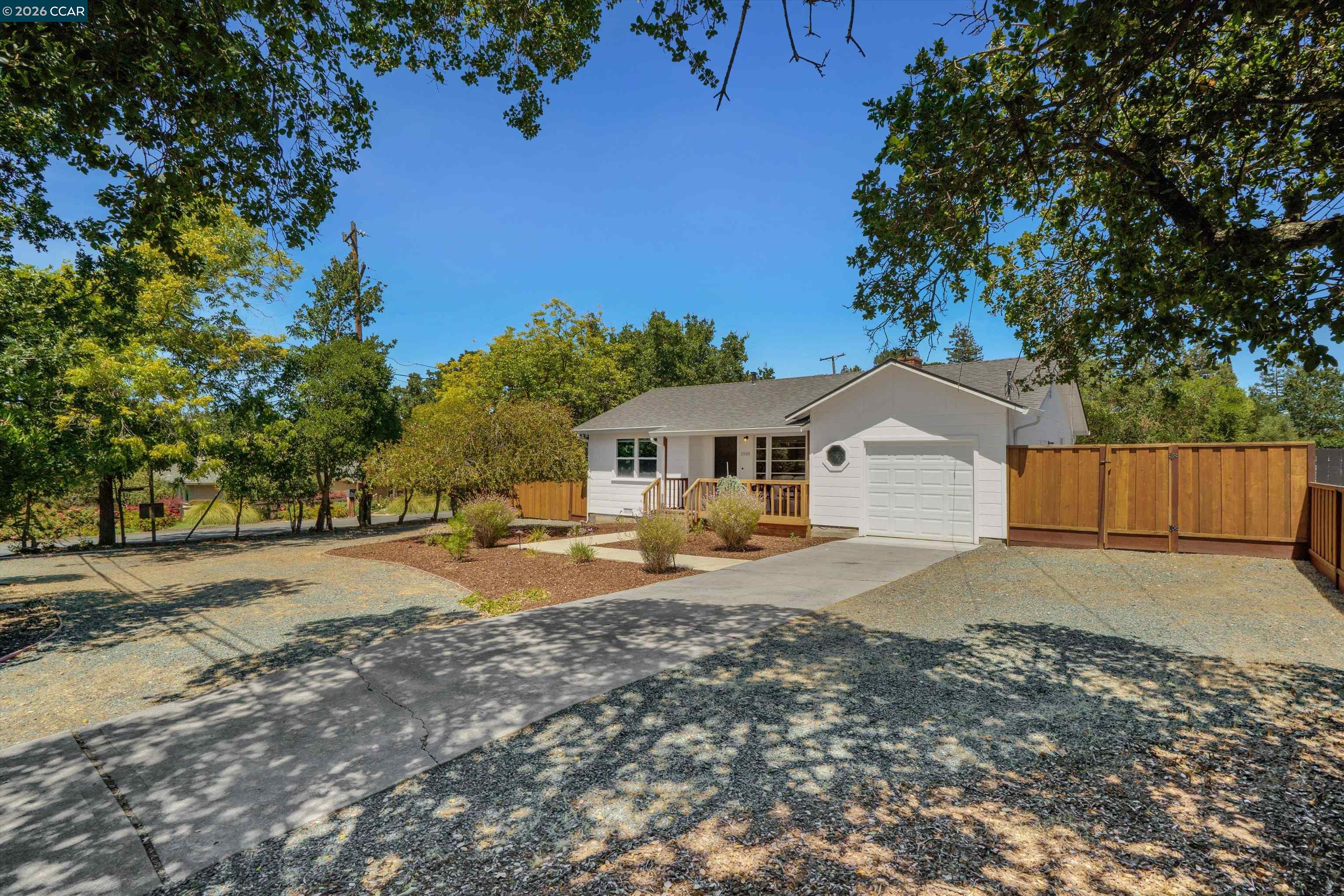 1510 Huston Road Lafayette, CA 94549 - Photo 4 of 28