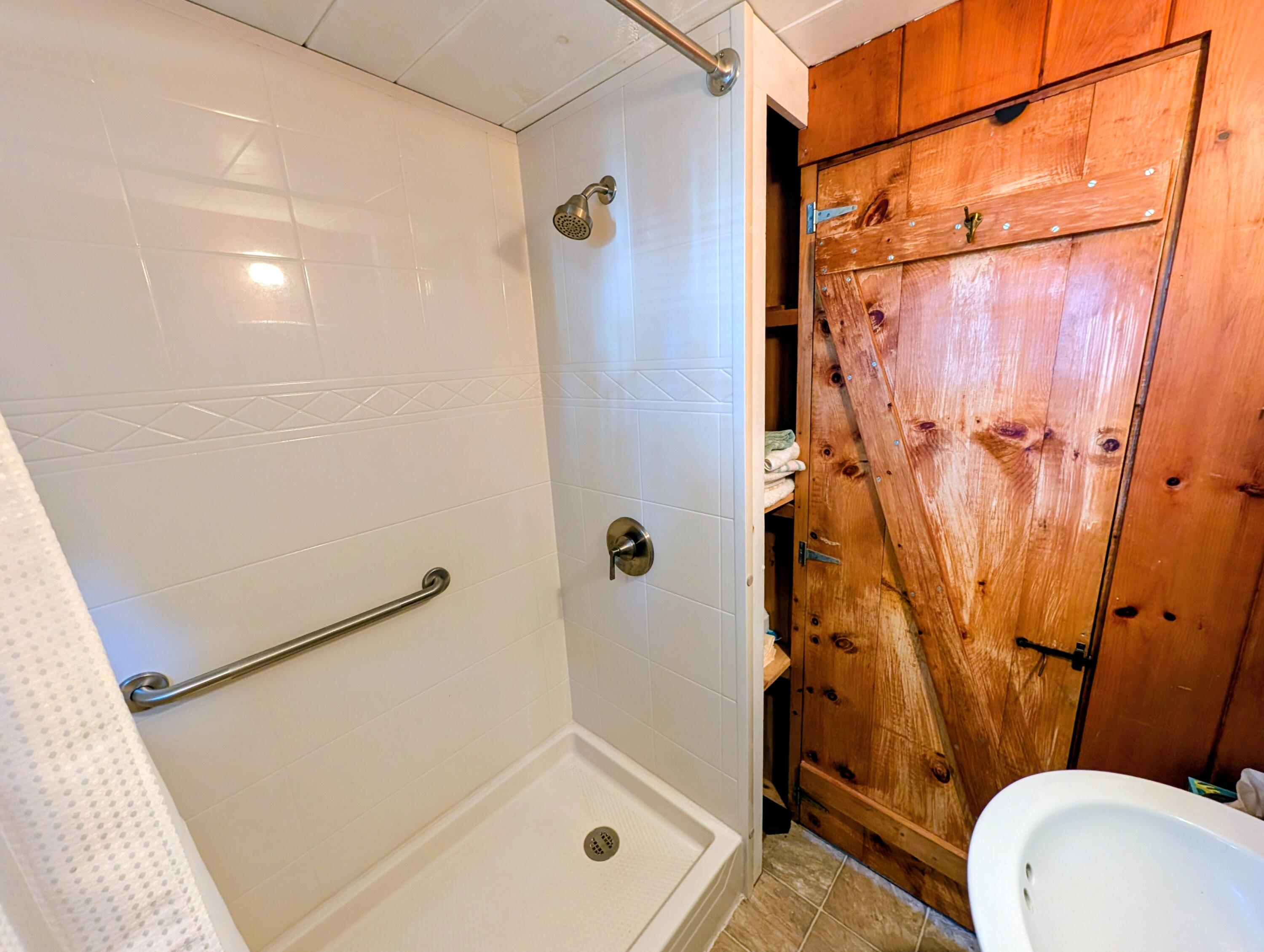 515 Turner Road, Unit 4 Bremen, ME 04551 - Photo 29 of 33 shower