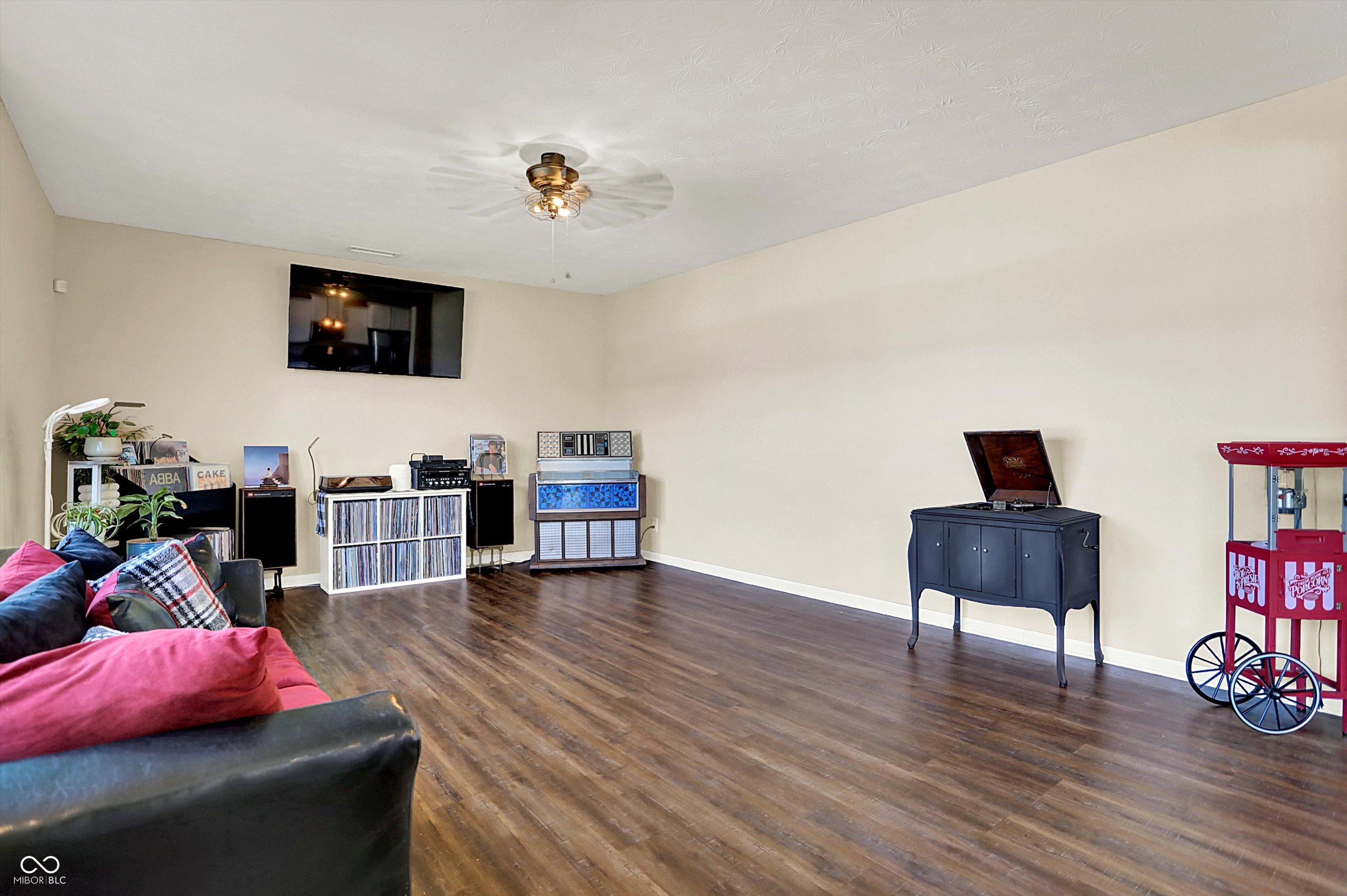 2087 Mach Lane Franklin, IN 46131 - Photo 15 of 30