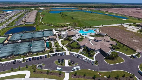 $4,000 | 17810 Gawthrop Drive, Unit 101, Lakewood Ranch, FL 34211