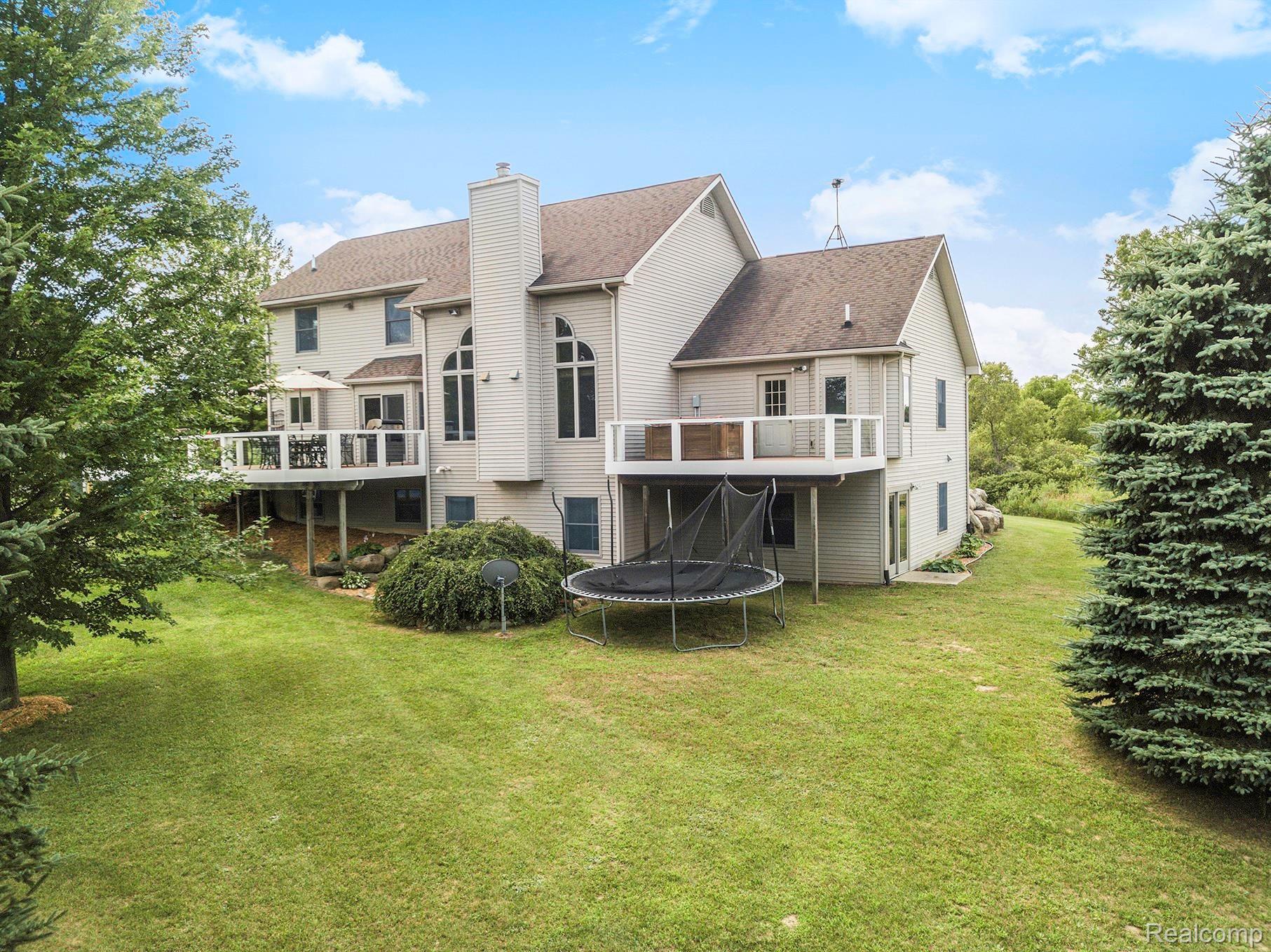 5717 Pingree Road Howell, MI 48843 - Photo 42 of 44 5.JPG
